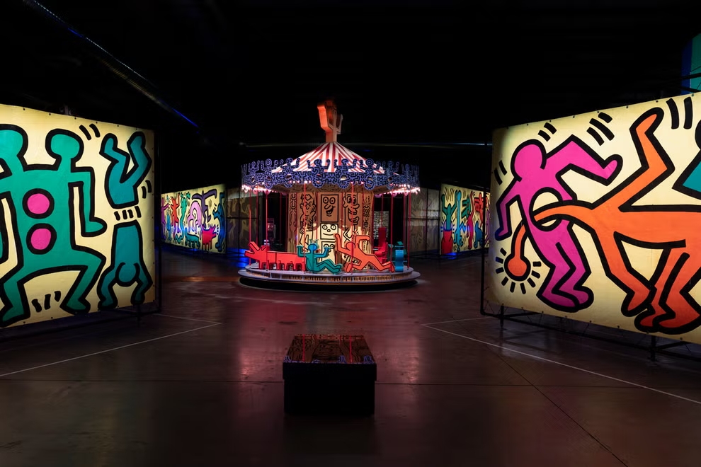 Lost carnival designed by Basquiat, Dali and Hockney is the art event
of the year
